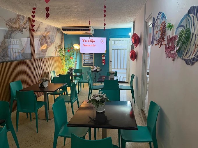 Dining room at Plaza Del Marisco