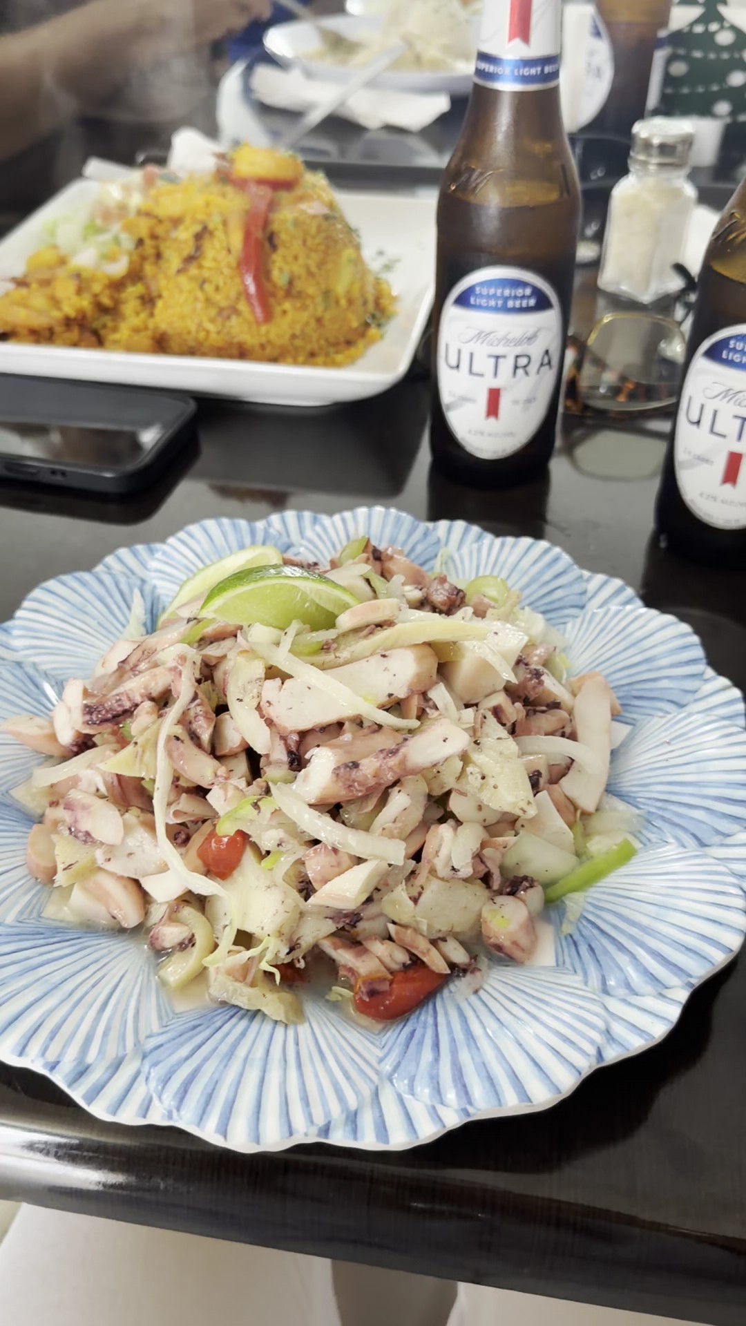 Ensalada de pulpo con mofongo